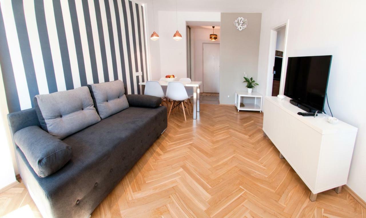 Old Town Grand Theatre Apartment Warsaw Luaran gambar